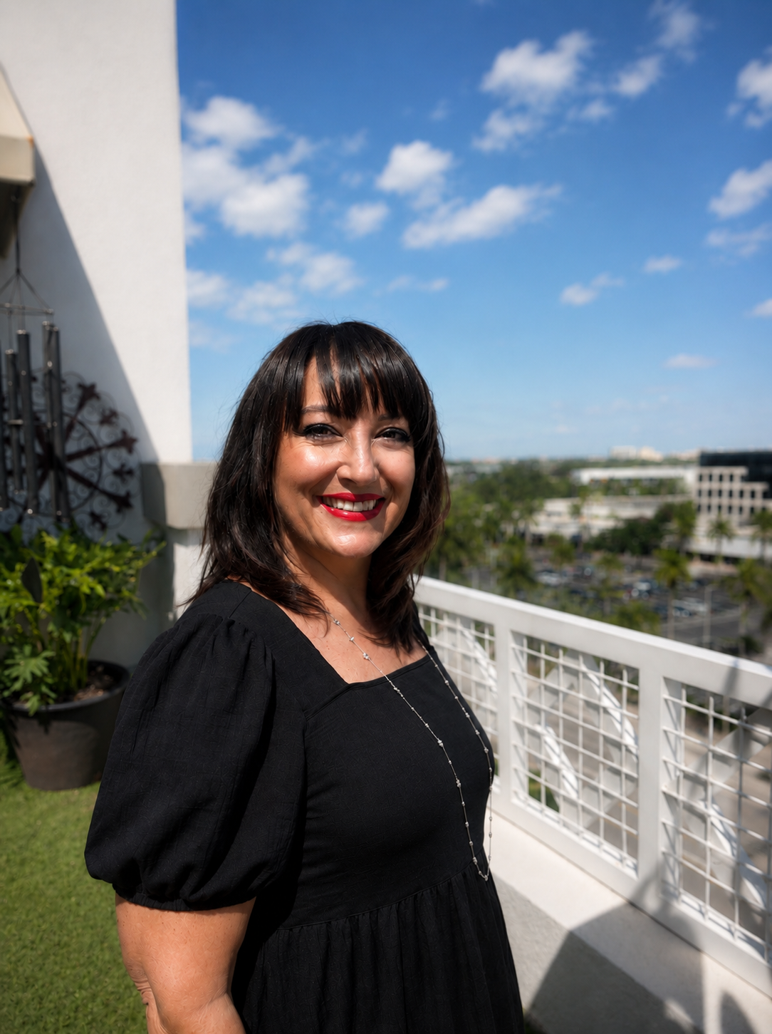 Lisa, Master Stylist | Master Colorist at Salon Sora