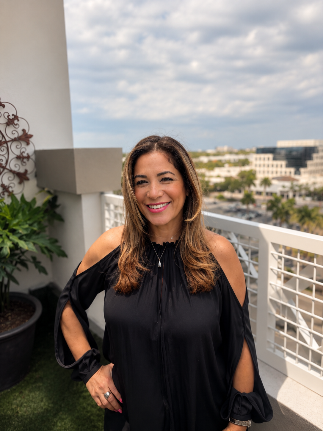 Solange, Colorist at Salon Sora