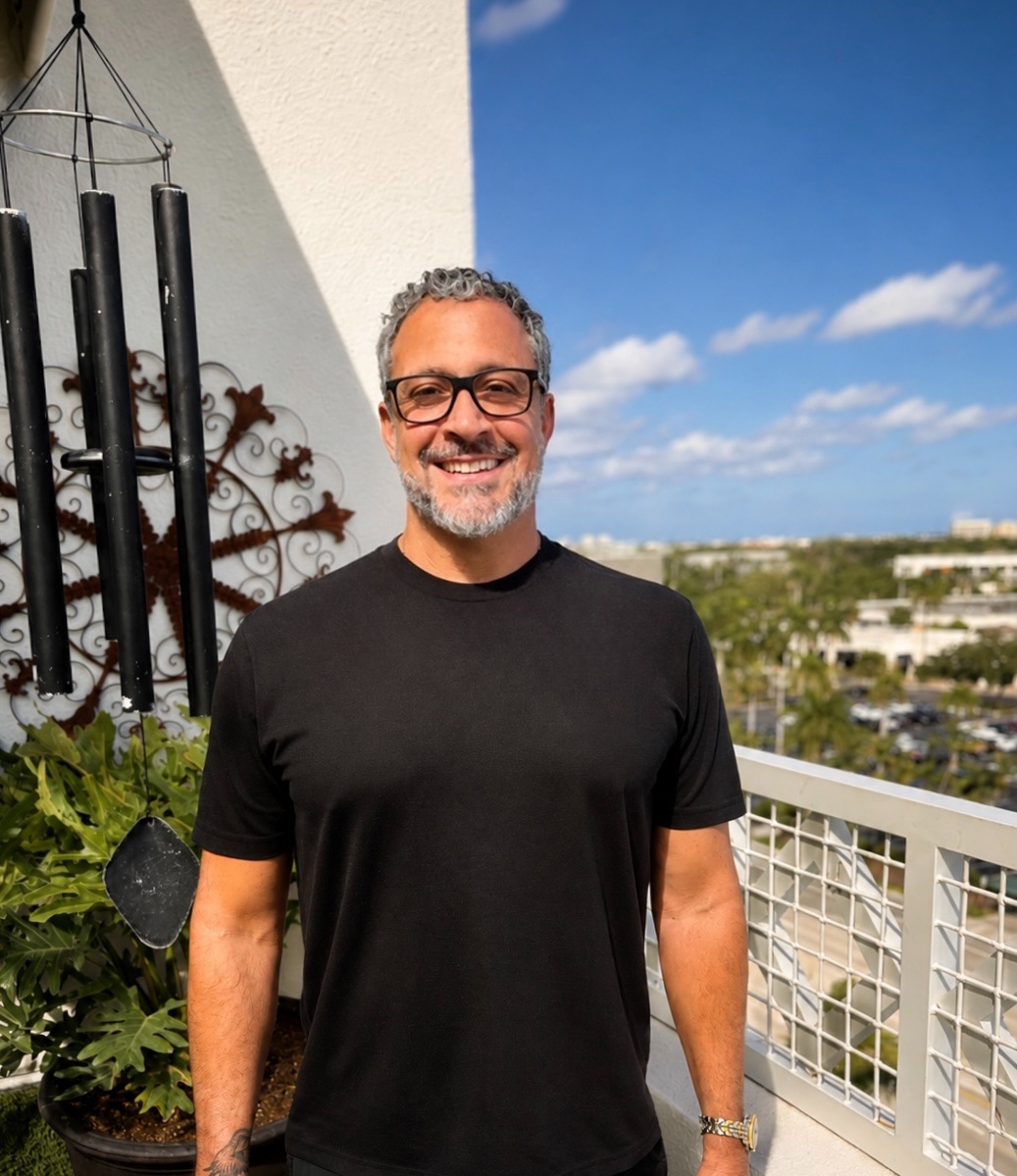 Michael Nasti, Master Colorist at Salon Sora