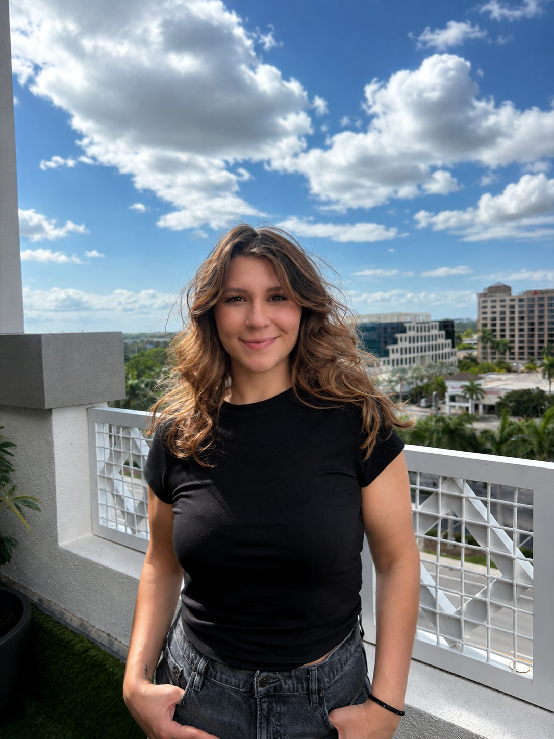 Jenna, Stylist | Colorist at Salon Sora